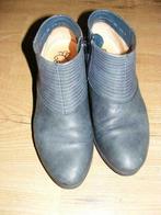 Think, Kleding | Dames, Schoenen, Blauw, Lage of Enkellaarzen, Ophalen of Verzenden, Zo goed als nieuw