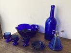Vintage : lot de vaisselle en verre bleu cobalt, Antiquités & Art, Enlèvement ou Envoi