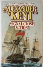 SIGNAL - CLOSE ACTION! - Alexander Kent ( Reeman, Douglas), Boeken, Gelezen, Alexander Kent, Ophalen of Verzenden, Europa