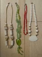 setje juwelen (kettingen, broches, oorbellen), Handtassen en Accessoires, Ophalen of Verzenden