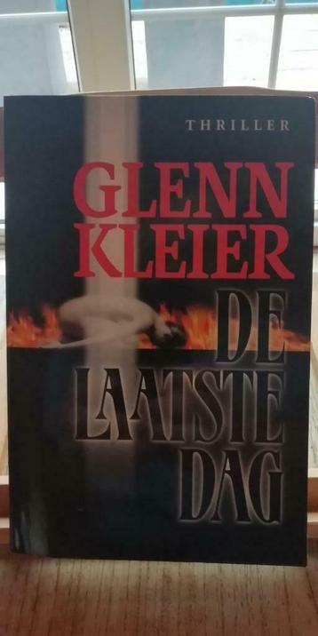 De laatste dag, Enlèvement ou Envoi, Comme neuf, Glenn Keller, Reste du monde