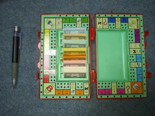 Mini travel Monopoly spel, Hobby en Vrije tijd, Gezelschapsspellen | Bordspellen, Zo goed als nieuw, Ophalen of Verzenden