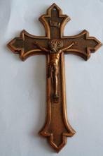Crucifix en cuivre. Vintage, Enlèvement ou Envoi
