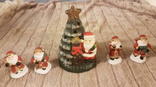 4 Pères Noël + Sapin de Noël / bougie allumée, Divers, Noël, Utilisé, Enlèvement ou Envoi