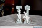 § paire de statuettes soliflore en porcelaine, Antiquités & Art, Enlèvement ou Envoi