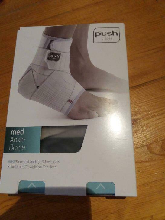 Push enkelbrace (rechts, maat 2), Diversen, Verpleegmiddelen, Gebruikt, Ophalen of Verzenden