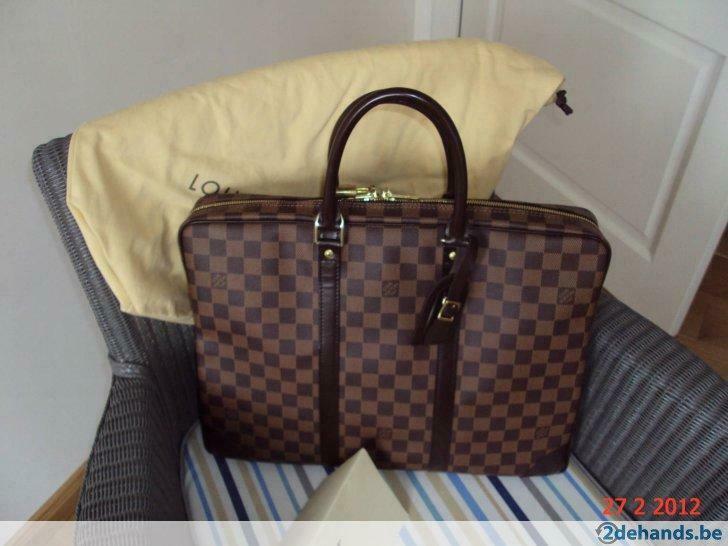 Louis Vuitton Monogram Porte documents voyage – Iconics Preloved Luxury