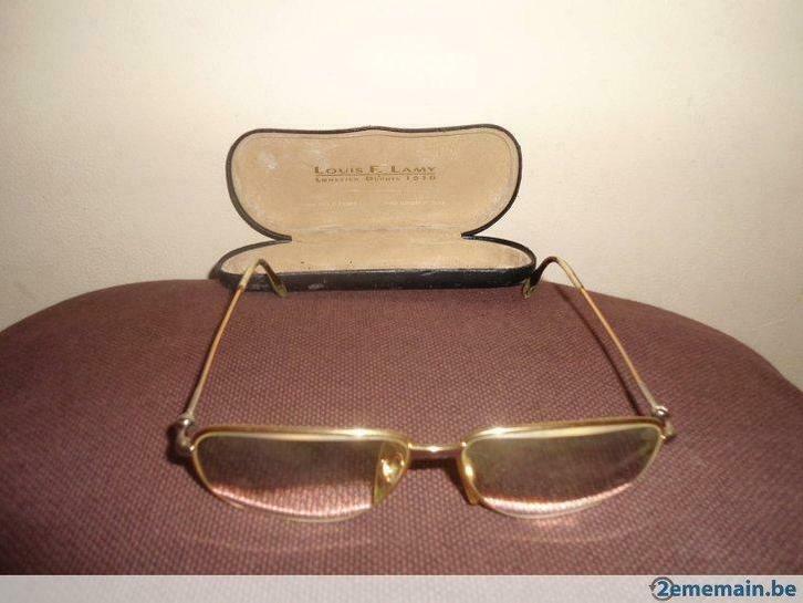 Prachtige antieke lunette met gouden frame ASTON MARTIN EXCL, Handtassen en Accessoires, Zonnebrillen en Brillen | Dames, Gebruikt