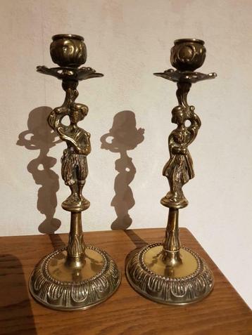 2 bougeoirs anciens, Enlèvement ou Envoi, Cuivre ou Bronze