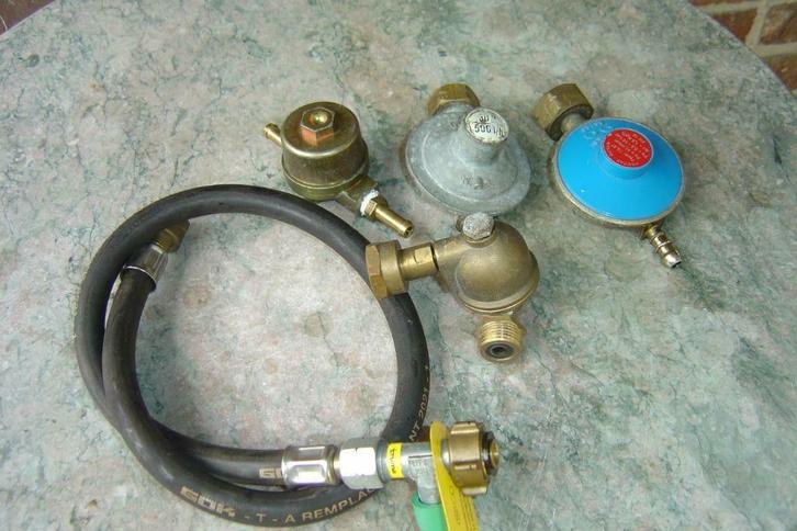 Truma gasslang G12 HD, Caravans en Kamperen, Mobilhome-accessoires, Zo goed als nieuw, Ophalen of Verzenden