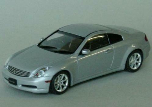 1:43 J-Collection Nissan Skyline 350 GT RHD silver Infinity, Hobby & Loisirs créatifs, Voitures miniatures | 1:43, Utilisé, Voiture