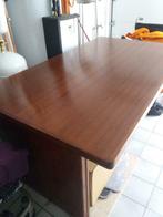 Eiken bureau, Enlèvement