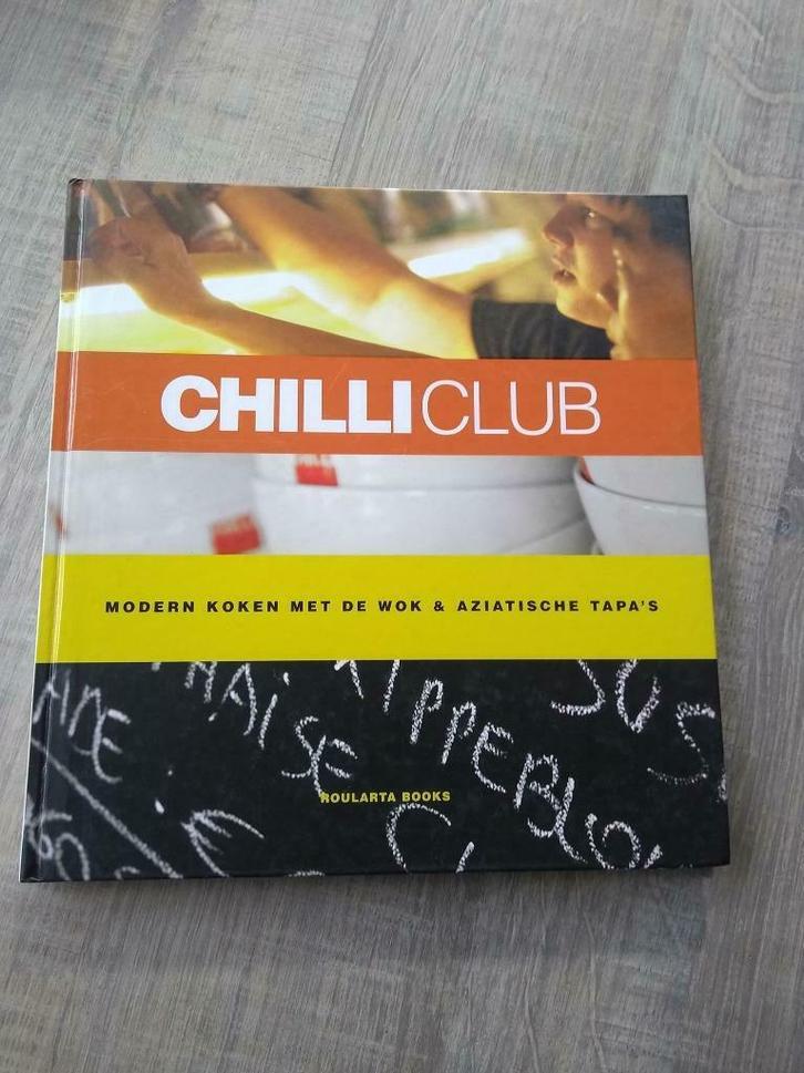 CHILLI club, Boeken, Kookboeken, Zo goed als nieuw, Ophalen of Verzenden