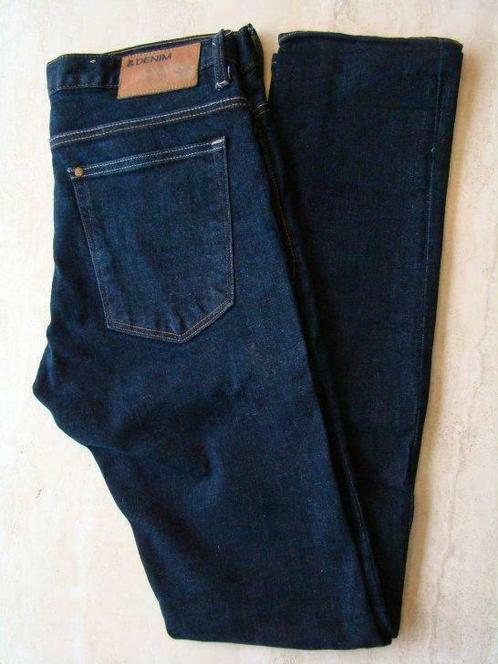 Donkerblauwe Jeansbroek maat 32/34., Vêtements | Hommes, Pantalons, Neuf, Autres tailles, Bleu, Envoi