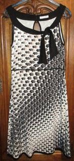 kleed Atmos Fashion maat 34 NIEUW, Ophalen of Verzenden, Gedragen, Maat 34 (XS) of kleiner, Wit