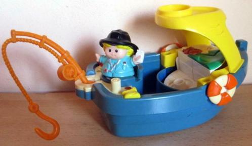 Fisher Price - Lot 3 auto's/voitures + boot/bâteau + 2 pers., Kinderen en Baby's, Speelgoed | Fisher-Price, Gebruikt, Ophalen of Verzenden