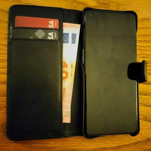 Hoes / Flip Cover voor OnePlus 8 Pro, Telecommunicatie, Mobiele telefoons | Hoesjes en Screenprotectors | Apple iPhone, Zo goed als nieuw