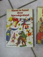 Hand in hand door sprookjesland - Nelly Kunst, Gelezen, Ophalen of Verzenden