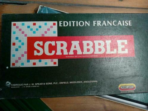 Scrabble ancienne édition, première édition française !, Hobby & Loisirs créatifs, Jeux de société | Jeux de plateau, Utilisé