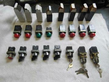 Bedienings - en signaaleenheden Telemecanique beschikbaar voor biedingen