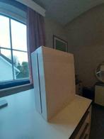 armoire de salle de bain ou de pharmacie