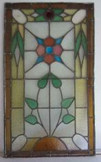 art nouveau glasraam loodglas met bloem 24, Ophalen
