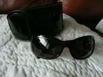"FENDY" paire de lunette solaire (authentique), Comme neuf, Autres marques, Enlèvement ou Envoi, Lunettes