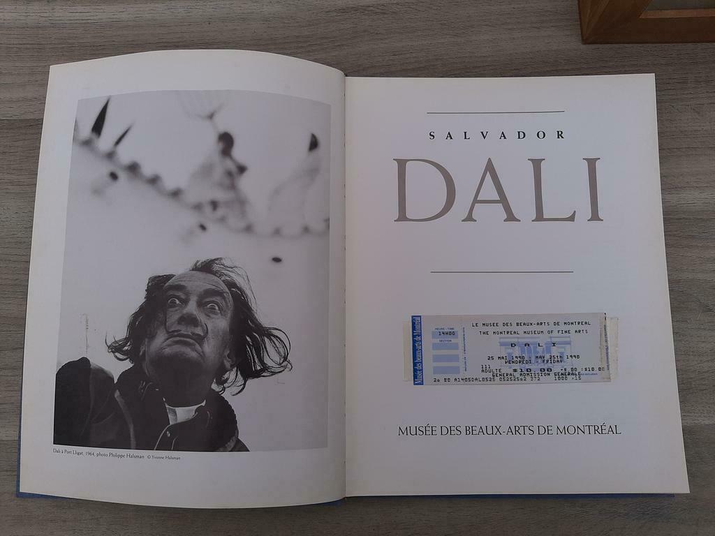 SALVADOR DALI grand livre de l'exposition de MONTREAL 1990, Livres, Livres Autre, Utilisé, Enlèvement ou Envoi