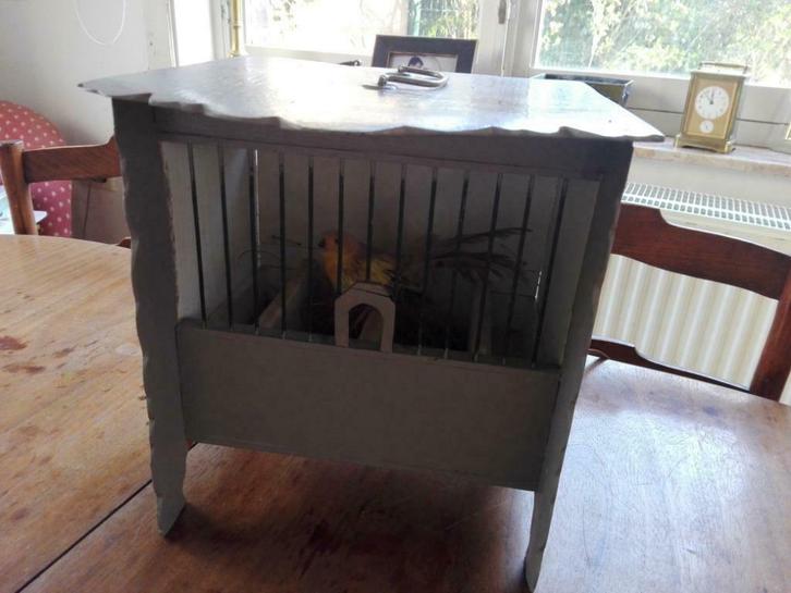 ancienne cage à oiseaux pour concours de chant électrifiée, Antiek en Kunst, Antiek | Overige Antiek, Ophalen of Verzenden