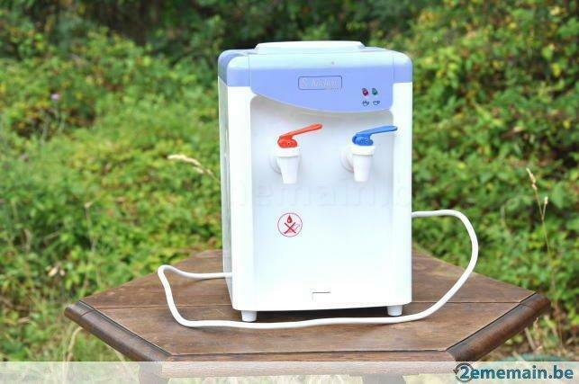 fontaine pour bouteille d'eau 1L1/2, Electroménager, Électroménager & Équipement Autre, Comme neuf, Enlèvement ou Envoi