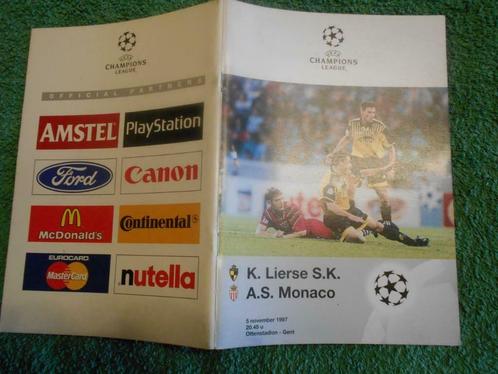 Lot voetbalploeg SK LIERSE, Livres, Livres de sport, Comme neuf, Sport de ballon, Envoi