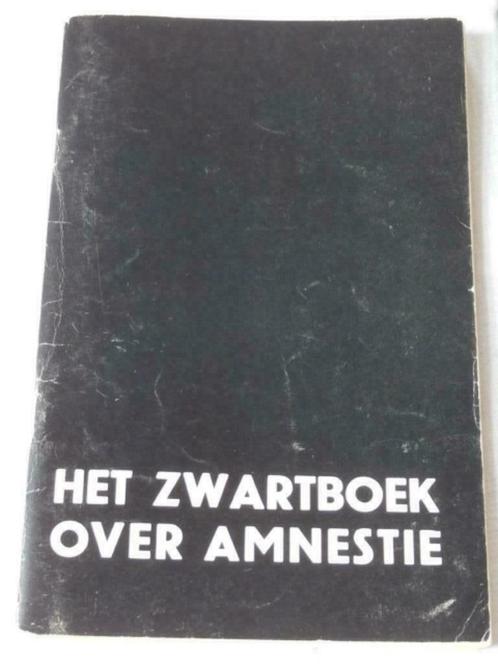 Het zwartboek over amnestie, Boeken, Politiek en Maatschappij, Gelezen, Politiek en Staatkunde, Ophalen of Verzenden