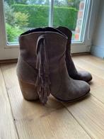 Bottillons Alexandra couleur taupe Pointure 40, Kleding | Dames, Schoenen, Beige, Lage of Enkellaarzen, Ophalen of Verzenden, Alexandra