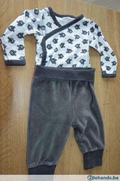 Setje body en broekje in velours, maat 62, unisex, Kinderen en Baby's, Babykleding | Maat 62, Gebruikt, Jongetje of Meisje, Setje
