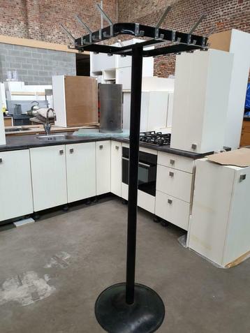 Professionele kapstokken, 20 hakken 165 cm hoog, Enlèvement