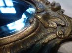 MIROIR à main en bronze antique sculpté, glace biseautée, Antiquités & Art, Moins de 50 cm, Envoi, Moins de 100 cm, Autres formes