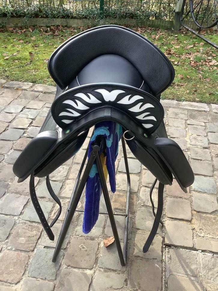 Ludomar Vénus, Animaux & Accessoires, Chevaux & Poneys | Selles, Enlèvement ou Envoi