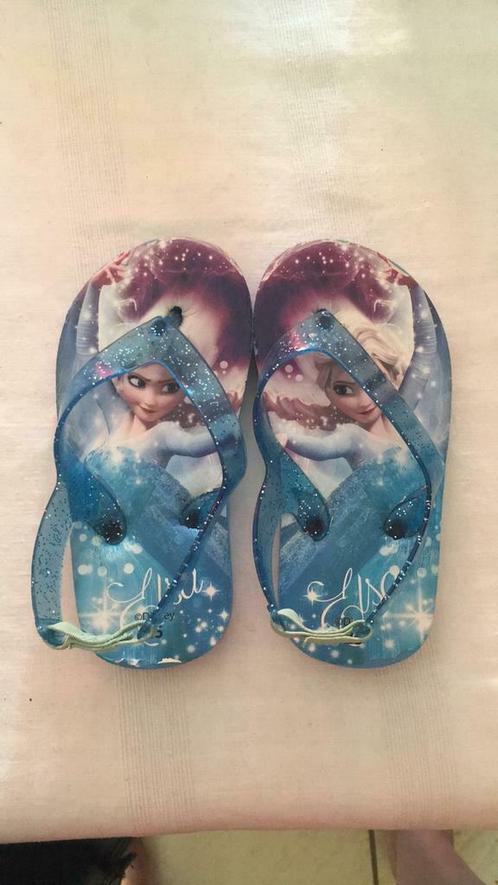 Sandales d’eau reine des neiges (25), Enfants & Bébés, Vêtements de bébé | Chaussures & Chaussettes, Neuf