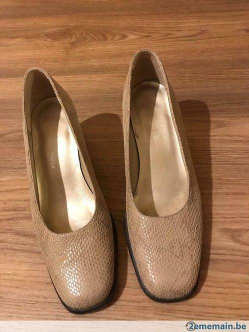 Chaussures beige Marks & Spencer 38,5, Vêtements | Femmes, Chaussures, Porté, Autres types, Autres couleurs