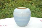 §  vase en faïence blanc et bleu marbré, Minder dan 50 cm, Overige materialen, Blauw, Gebruikt