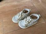 Shoo pom sneakers wit met goud mt 22, Kinderen en Baby's, Schoenen, Meisje, Ophalen of Verzenden, Zo goed als nieuw