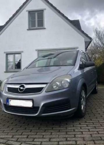 Te koop Opel zafira, Auto's, Opel, Monovolume, Zwart, Overige kleuren, Bedrijf