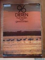 De Beukelaer - 96 dieren hun leven en hun gewoonten, Ophalen of Verzenden, Gebruikt