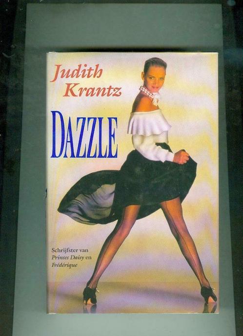 Dazzle Judith Krantz/mei20, Boeken, Romans, Zo goed als nieuw, Ophalen of Verzenden