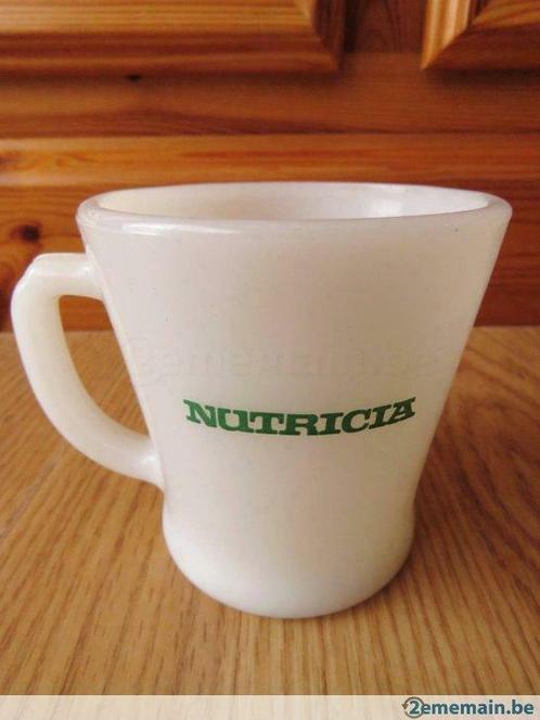 vintage superbe mug tasse nutricia Anchor Hocking fire king, Huis en Inrichting, Keuken | Servies, Nieuw, Kop(pen) en/of Schotel(s)