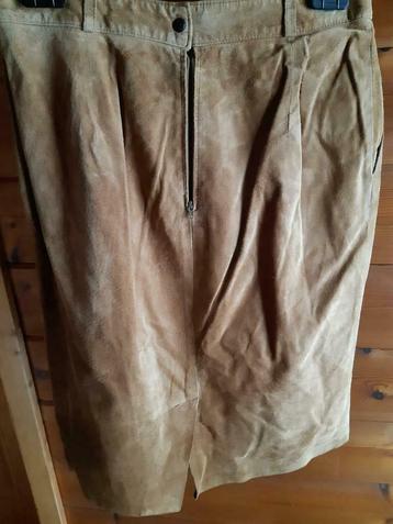 Daim rok wel vlek vanvoor gaat weg in de nieuwkuus, Taille 42/44 (L), Brun, Enlèvement, Rebel