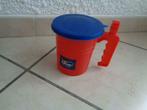 Pot plastique pour peinture rouge/bleu Levis., Bricolage & Construction, Comme neuf, Autres types, Enlèvement ou Envoi