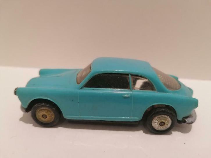 Norev Plast - Alfa Romeo Giulietta Sprint 1300 - 1:43 - 1960, Hobby en Vrije tijd, Modelauto's | 1:43, Zo goed als nieuw, Auto