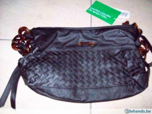 spec. hd-sch.tas zwart leder united collers op benetton new, Handtassen en Accessoires, Overige Accessoires, Nieuw