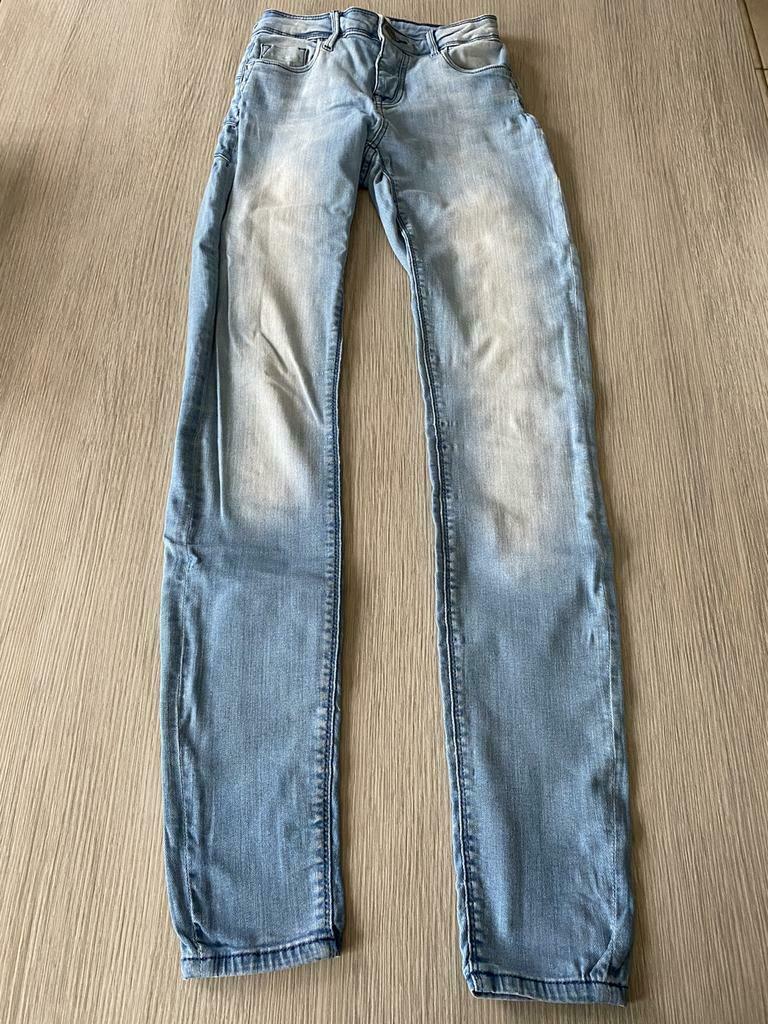 Jeans ONLY  - maat 25/32, Only, Blauw, Ophalen of Verzenden, W27 (confectie 34) of kleiner